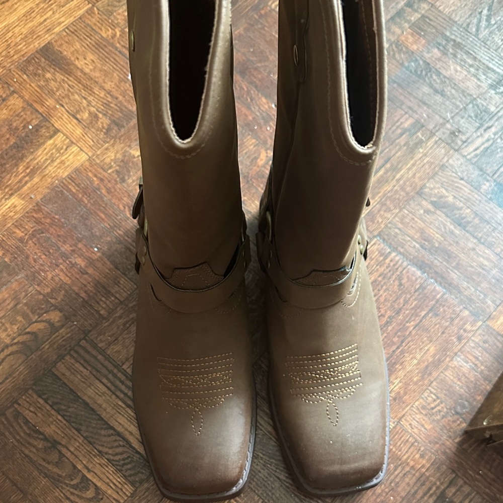 Women's Brown Mid-Calf Western Boots